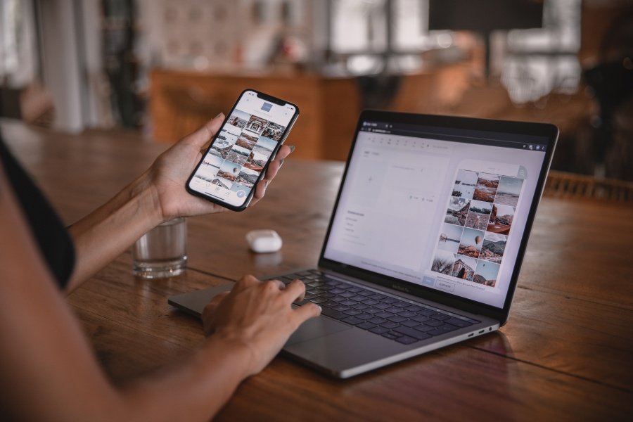 komputer praca firma influencer pit