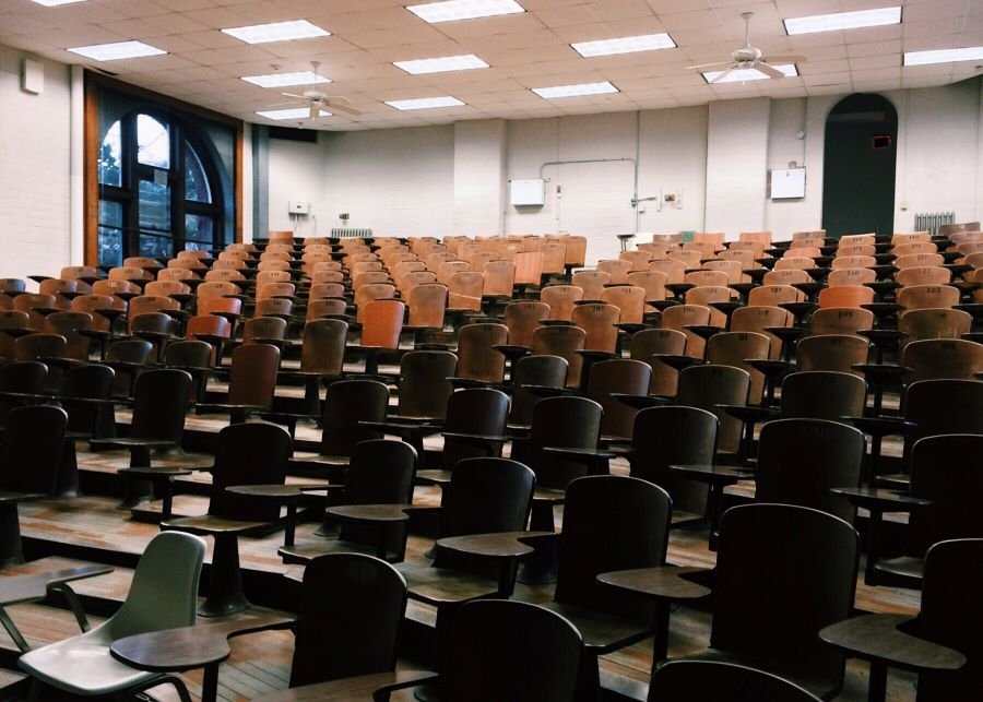 uniwersytet czesne oplaty zwolnienie pit